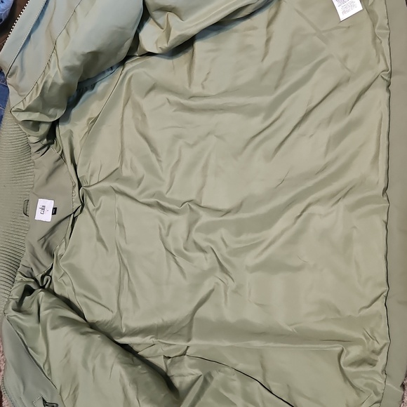 CAbi Ski Lift Puffer Belted Coat Olive Green - Picture 8 of 10